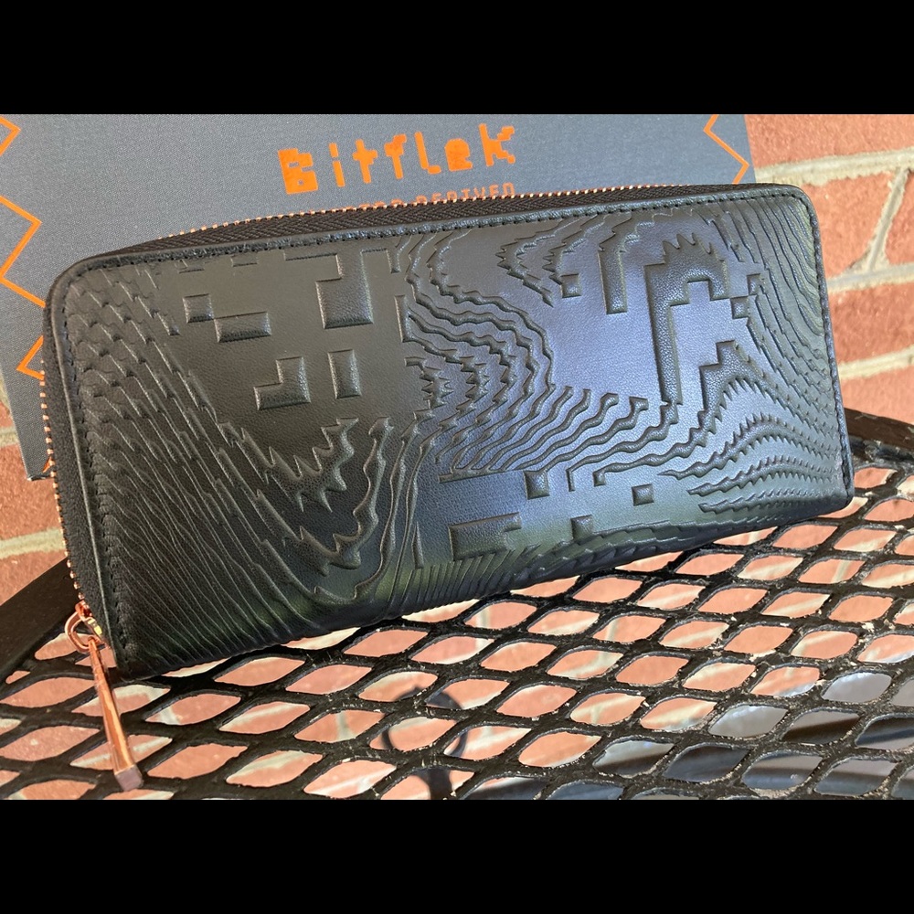 Bitflek black leather embossed wallet. New in box. - Picture 6 of 7